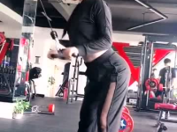 小姐姐体态训练图片,小姐姐体态训练图片解析